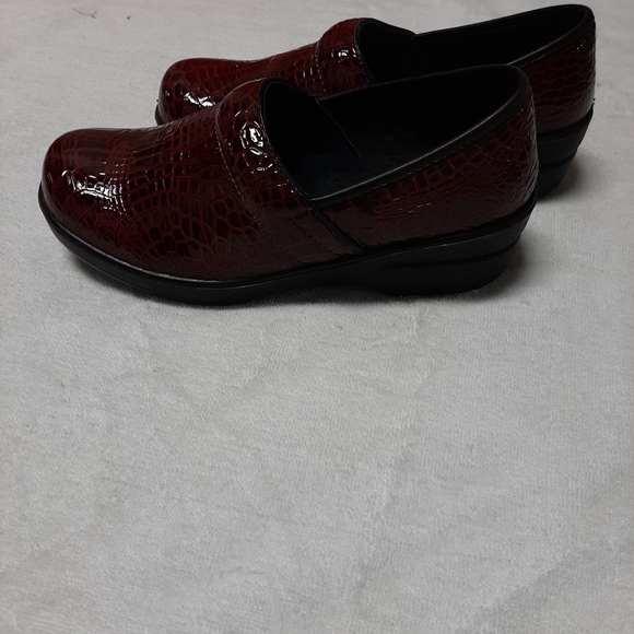 Ladies shoes - Picture 4 of 8